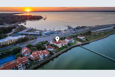 28 Bay Bridge Drive, Gulf Breeze, FL 32561 - Photo 165