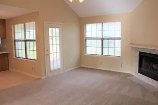 2138 Edgewood Dr, Navarre, FL 32566 - Photo 5