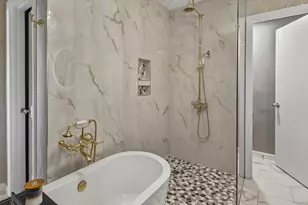 8271 Gulf Blvd, Navarre, FL 32566 - Photo 23