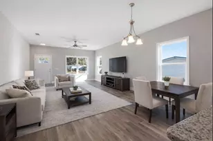 2149 Paloma St, Navarre, FL 32566 - Photo 9