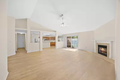 8335 Onich Drive, Navarre, FL 32566 - Photo 7