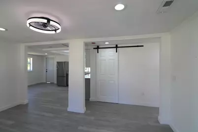 725 School Ave Avenue, Crestview, FL 32536 - Photo 3