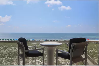 8477 Gulf Boulevard #APT 202, Navarre, FL 32566 - Photo 9