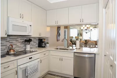 8477 Gulf Boulevard #APT 202, Navarre, FL 32566 - Photo 21