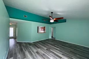 8281 Segura St, Navarre, FL 32566 - Photo 11