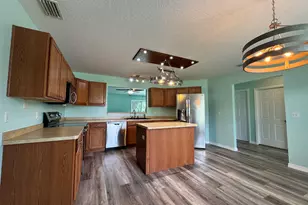 8281 Segura St, Navarre, FL 32566 - Photo 19