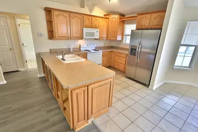 6958 Elliots Gin Lane, Navarre, FL 32566 - Photo 7