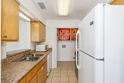 8460 Gulf Boulevard #APT 302, Navarre, FL 32566 - Photo 7