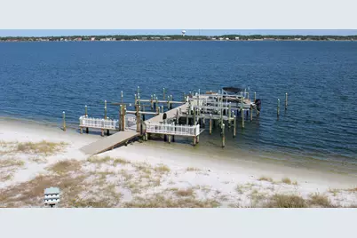 1440 Paradise Point Drive #UNIT 6, Navarre, FL 32566 - Photo 35