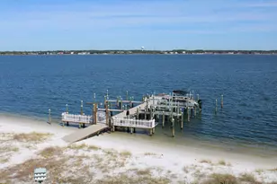 1440 Paradise Point Dr, Navarre, FL 32566 - Photo 35