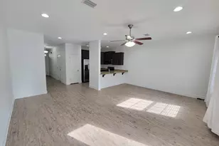 8825 Little Cormorant Ln, Navarre, FL 32566 - Photo 3