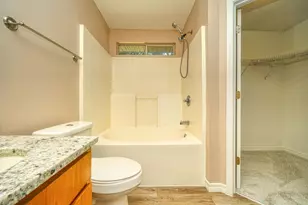 8828 Arlington Pl, Navarre, FL 32566 - Photo 13