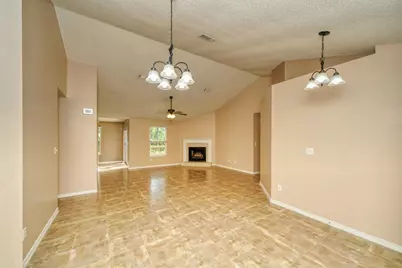 8828 Arlington Place, Navarre, FL 32566 - Photo 3