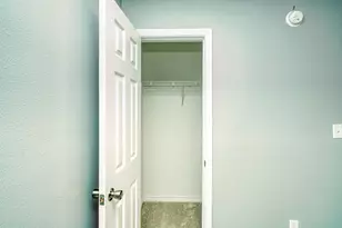 8828 Arlington Pl, Navarre, FL 32566 - Photo 17