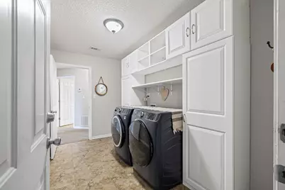 8505 Carlos Street, Navarre, FL 32566 - Photo 35