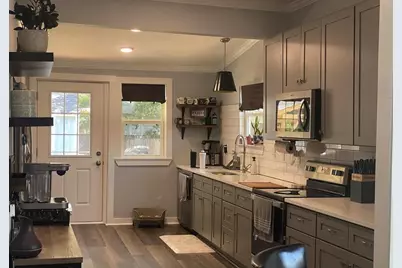 1106 W Gregory Street W, Pensacola, FL 32502 - Photo 7