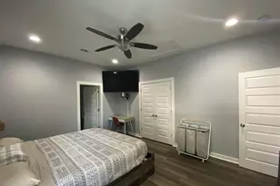 1106 W Gregory Street W, Pensacola, FL 32502 - Photo 17