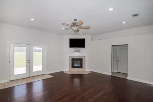 3310 Indian Hills Dr, Pace, FL 32571 - Photo 15