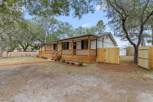 5968 Capitol Dr, Gulf Breeze, FL 32563 - Photo 1