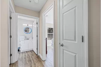 7476 Sunset Harbor Drive #APT 423, Navarre, FL 32566 - Photo 19