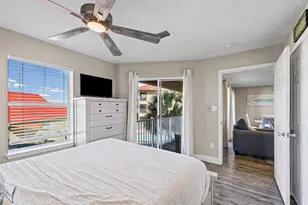 7476 Sunset Harbor Dr, Navarre, FL 32566 - Photo 13