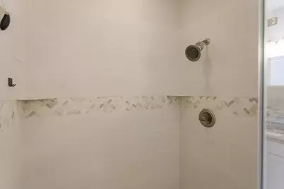 402 Bayshore Drive, Pensacola, FL 32507 - Photo 23