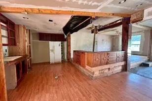 215 Hermey Ave Ave, Pensacola, FL 32507 - Photo 9