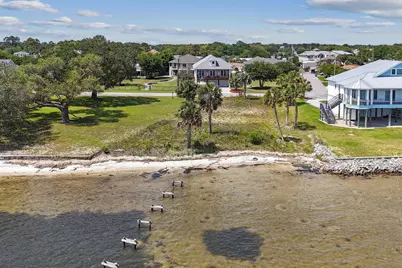 3375 Edgewater Drive, Gulf Breeze, FL 32563 - Photo 3