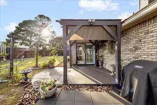 9809 Emma Way, Navarre, FL 32566 - Photo 29