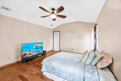 9809 Emma Way, Navarre, FL 32566 - Photo 17