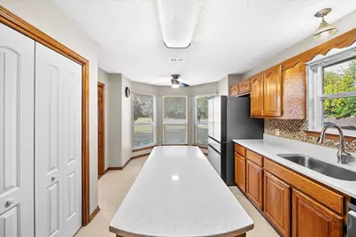 9809 Emma Way, Navarre, FL 32566 - Photo 11