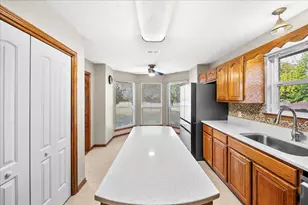 9809 Emma Way, Navarre, FL 32566 - Photo 11