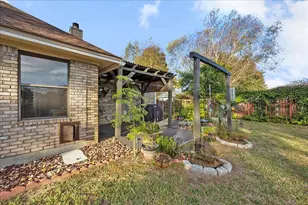 9809 Emma Way, Navarre, FL 32566 - Photo 35