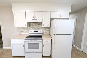 35 Solar St, Mary Esther, FL 32569 - Photo 9