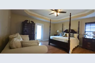 2065 Bella Breeze Court, Navarre, FL 32566 - Photo 11