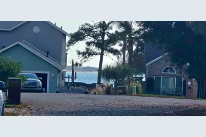 2065 Bella Breeze Court, Navarre, FL 32566 - Photo 23