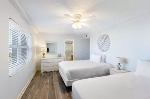 1600 Via Deluna Dr, Pensacola Beach, FL 32561 - Photo 21