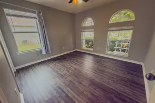 2548 Houston Cir, Gulf Breeze, FL 32563 - Photo 11