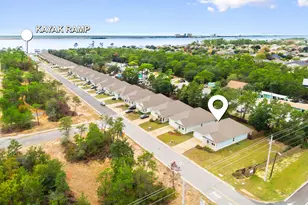 1997 Noleka Ct, Navarre, FL 32566 - Photo 43