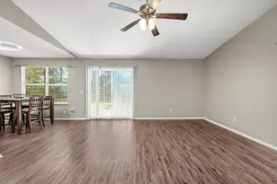 5499 Chantilly Cir, Milton, FL 32583 - Photo 9