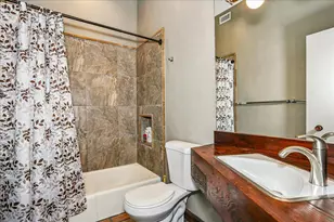 320 N Sunset Blvd N, Gulf Breeze, FL 32561 - Photo 45