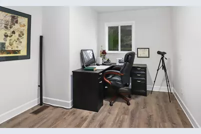 131 Shoreline Drive, Gulf Breeze, FL 32561 - Photo 7