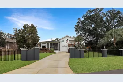 131 Shoreline Drive, Gulf Breeze, FL 32561 - Photo 39