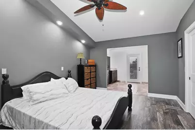 131 Shoreline Drive, Gulf Breeze, FL 32561 - Photo 9