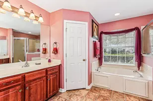 1638 Monet Dr Dr, Gulf Breeze, FL 32563 - Photo 25