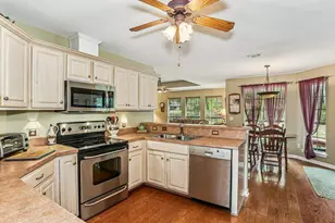 1638 Monet Dr Dr, Gulf Breeze, FL 32563 - Photo 19