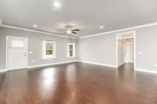 9115 Ridge Dr Rd, Navarre, FL 32566 - Photo 7