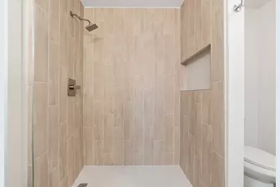 910 S Whisperwood Lane S, Fort Walton Beach, FL 32547 - Photo 25