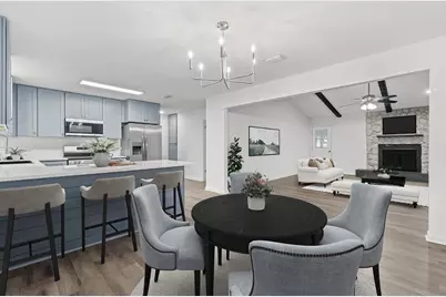 910 S Whisperwood Lane S, Fort Walton Beach, FL 32547 - Photo 3