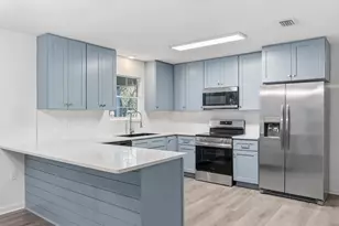 910 S Whisperwood Ln S, Fort Walton Beach, FL 32547 - Photo 9